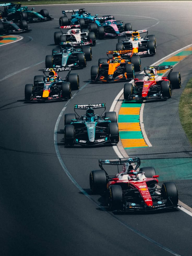 Carros de Fórmula 1 em Interlagos